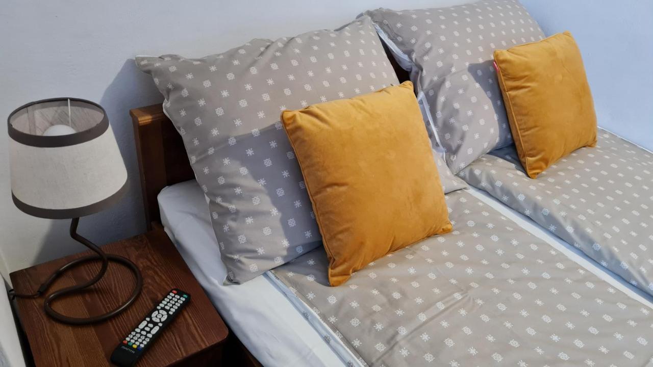 Pokoje Goscinne Betka Murzasichle Esterno foto