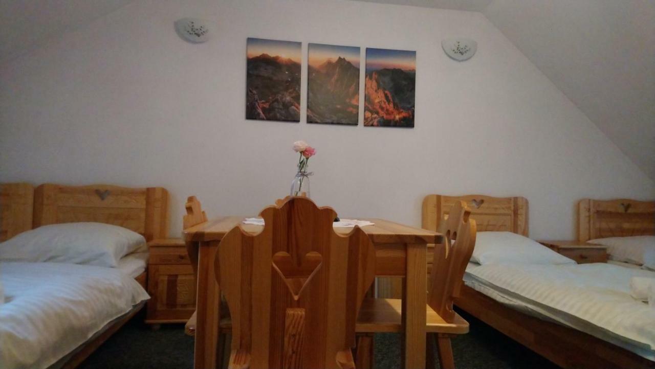 Pokoje Goscinne Betka Murzasichle Esterno foto